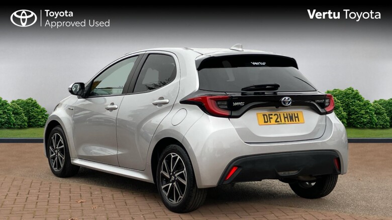 Toyota Yaris 1.5 Hybrid Design 5dr CVT Hybrid Hatchback